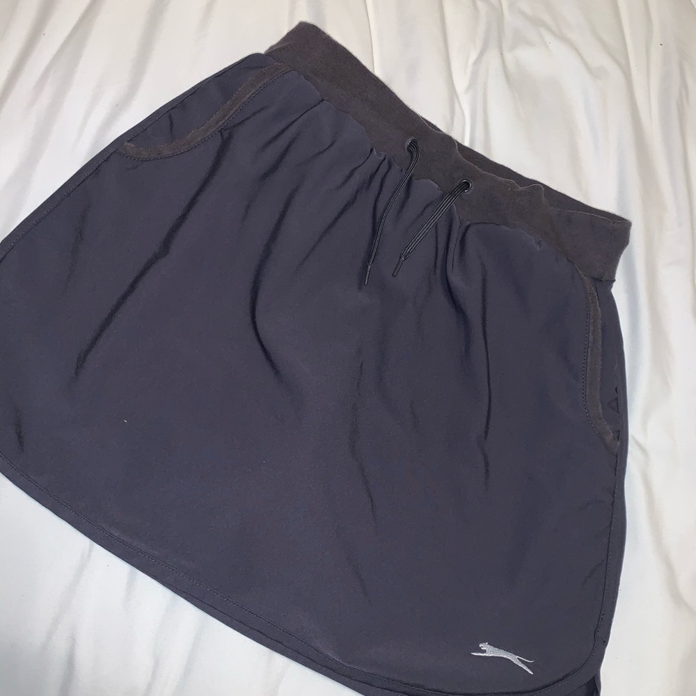 grey slazenger golf skirt